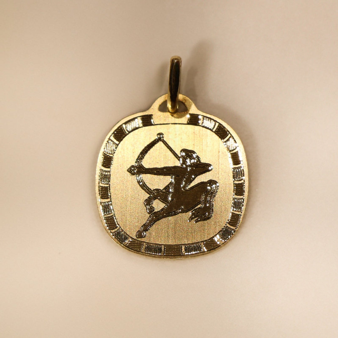 PENDENTIF SIGNE ASTRO